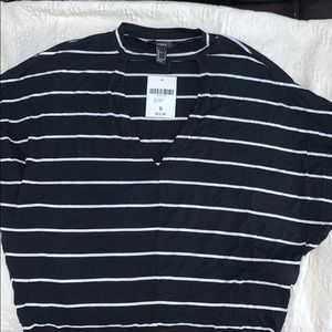 NEW stripped quarter sleeve top
